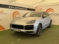 Porsche-Cayenne Coupé detalhes 1