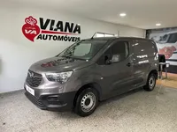 Opel-Combo Imagem Principal