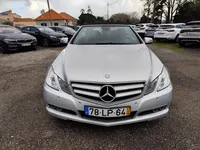 Mercedes-Benz-E 220 detalhes 2