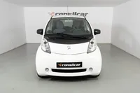 Peugeot-iOn detalhes 1