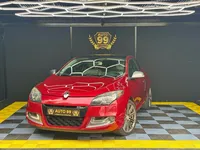 Renault-Megane Coupe detalhes 1