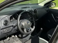 Dacia-Sandero detalhes 2