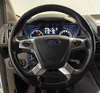 Ford-Transit Connect detalhes 1