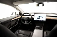 Tesla-Model 3 detalhes 2