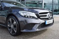 Mercedes-Benz-C 300 detalhes 1