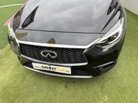 Infiniti-Q30 detalhes 2