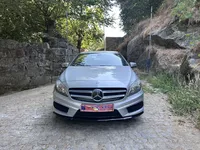 Mercedes-Benz-A 180 detalhes 1