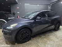 Tesla-Model Y detalhes 2