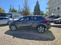 Toyota-C-HR detalhes 2
