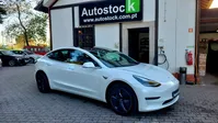 Tesla-Model 3 detalhes 1
