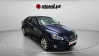 Lexus-IS 220 detalhes 2