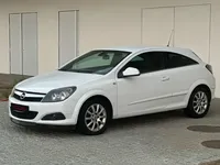Opel-Astra GTC Imagem Principal