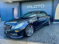 Mercedes-Benz-E 220 detalhes 2