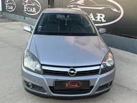 Opel-Astra detalhes 1