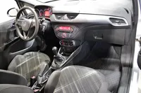 Opel-Corsa detalhes 2