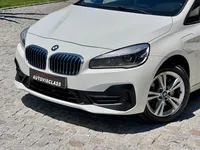 BMW-225xe Active Tourer detalhes 2