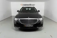 Mercedes-Benz-E 300 detalhes 1