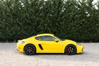 Porsche-718 Cayman detalhes 2