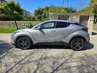 Toyota-C-HR detalhes 2