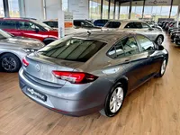 Opel-Insignia Grand Sport detalhes 1