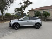 Peugeot-e-2008 detalhes 1