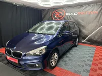 BMW-216 Gran Tourer detalhes 2