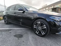 Mercedes-Benz-C 300 detalhes 2