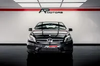 Mercedes-Benz-A 220 detalhes 1