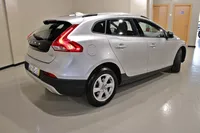 Volvo-V40 Cross Country detalhes 1