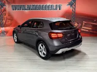 Mercedes-Benz-GLA 180 detalhes 2