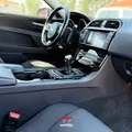 Jaguar-XE detalhes 2