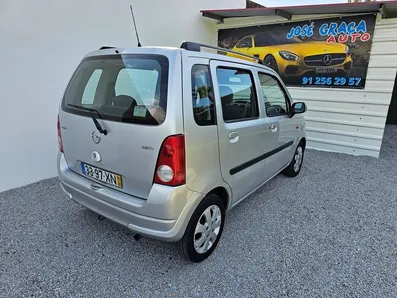 Small Image 1