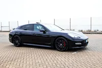 Porsche-Panamera Imagem Principal