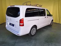 Mercedes-Benz-Vito Tourer detalhes 2
