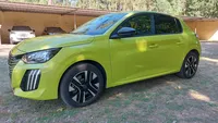 Peugeot-E-208 detalhes 2