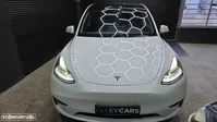 Tesla-Model Y detalhes 2
