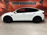 Tesla-Model Y detalhes 1