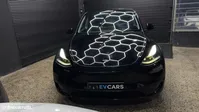 Tesla-Model Y detalhes 1