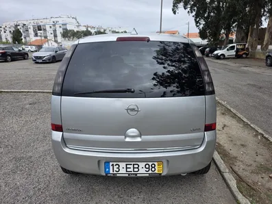Small Image 1