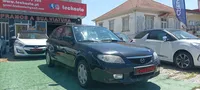 Mazda-323 Imagem Principal