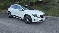 Mercedes-Benz-GLA 180 Imagem Principal