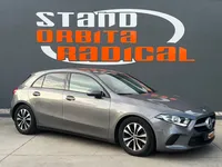 Mercedes-Benz-A 180 detalhes 2