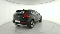 Volvo-XC 40 detalhes 1