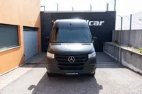 Mercedes-Benz-Sprinter detalhes 2