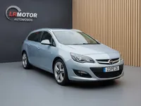 Opel-Astra Sports Tourer detalhes 1