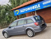 Opel-Astra Caravan detalhes 2