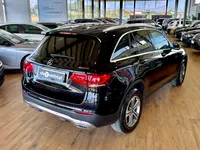 Mercedes-Benz-GLC 300 detalhes 1