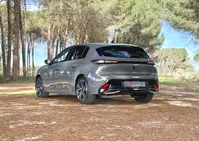 Peugeot-308 detalhes 1