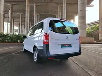 Mercedes-Benz-Vito Tourer detalhes 2