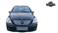 Mercedes-Benz-B 180 detalhes 2